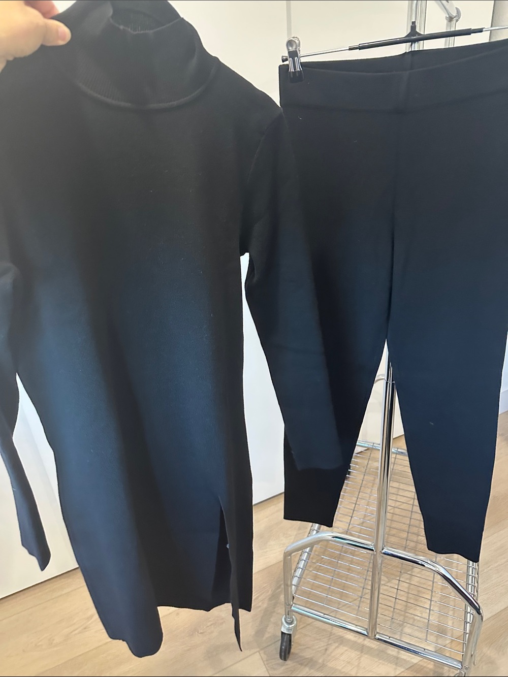 Cable & Gauge Black Skinny Pants with Matching Tunic